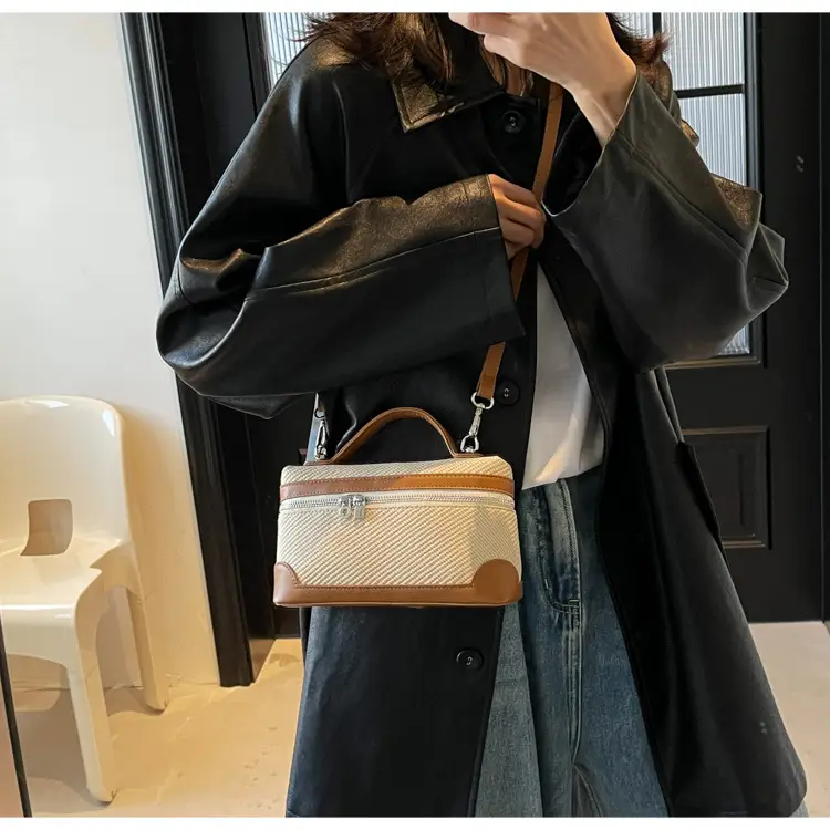 Korean Style Brown Crossover Shoulder Bag for Women — feature 9