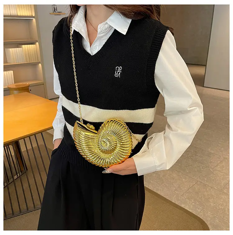 Golden Spiral Crossbody Bag for Women 2025 — feature 12
