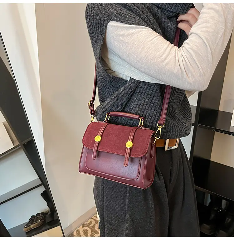 Retro Crossbody Bag Women Black 2025 — feature 12