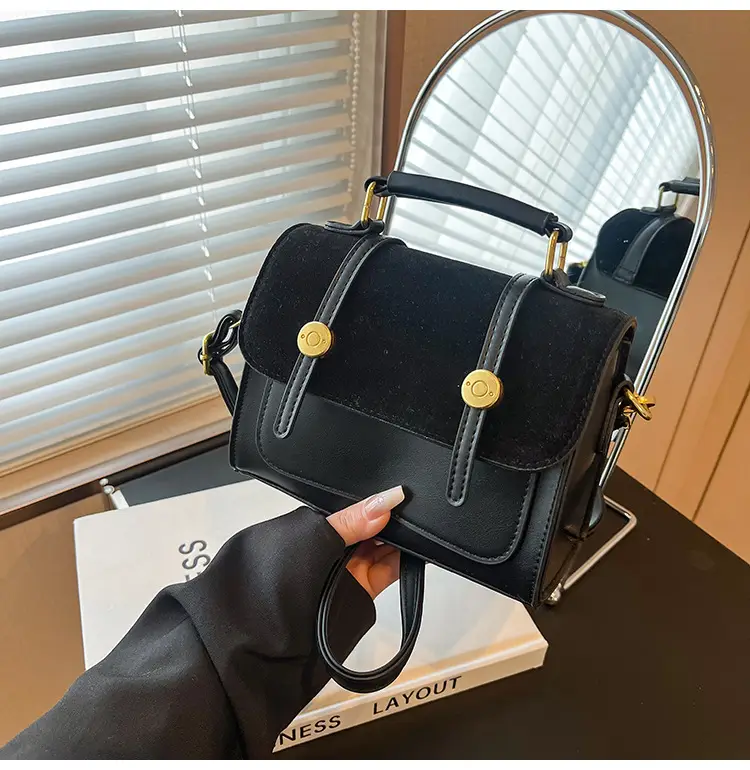 Retro Crossbody Bag Women Black 2025 — feature 29