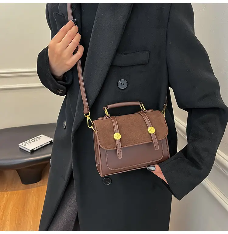 Retro Crossbody Bag Women Black 2025 — feature 7
