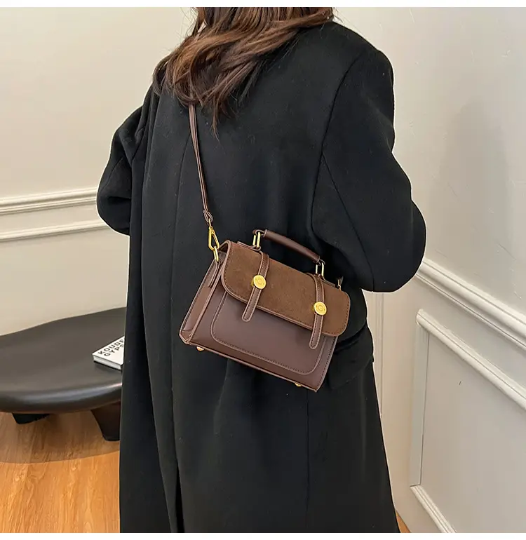 Retro Crossbody Bag Women Black 2025 — feature 8