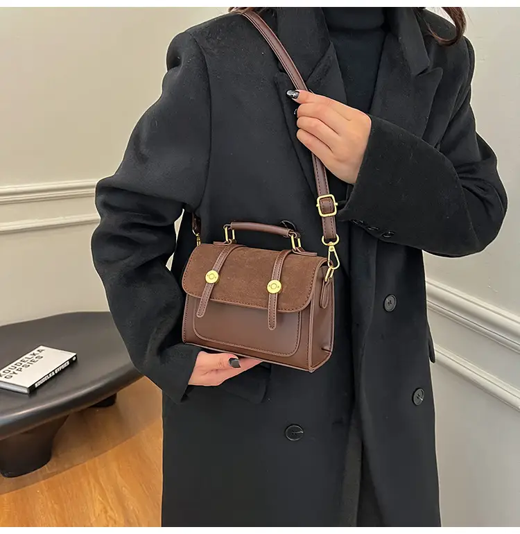 Retro Crossbody Bag Women Black 2025 — feature 9