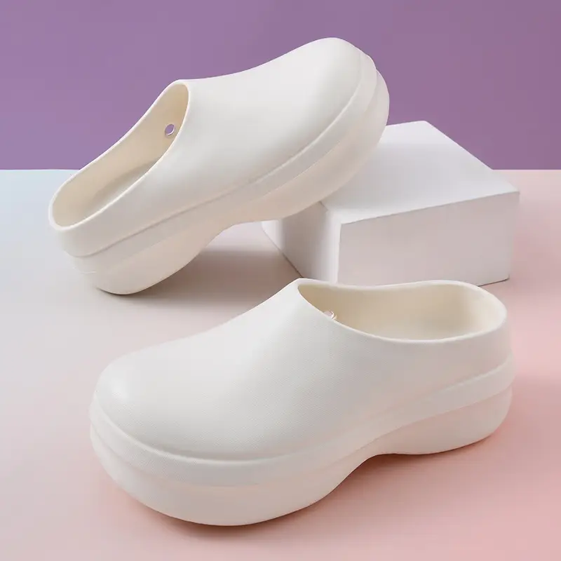 Chef Shoes Women's Outer Wear Waterproof and Oil-proof Wear-resistant Height-increasing Baotou Top EVA Kitchen Non-slip Sandals for Couples - Image 3