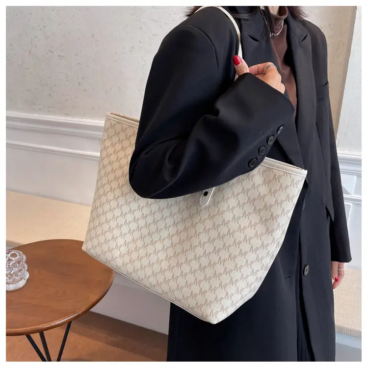 Women's Retro Cross-Border Tote Bag Brown Monogram — feature 16
