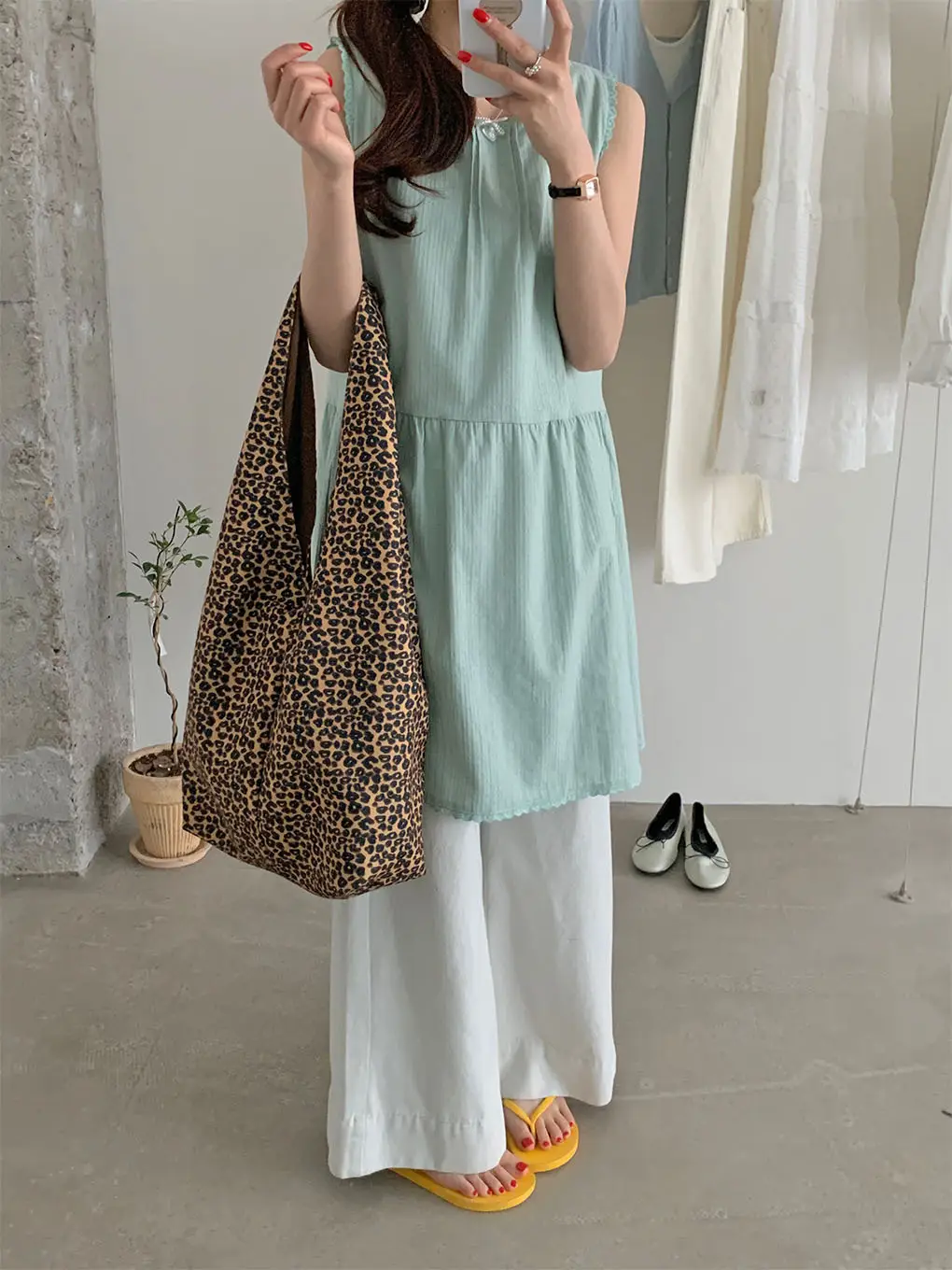 Korean Leopard Print Large Capacity Shoulder Bag — feature 10
