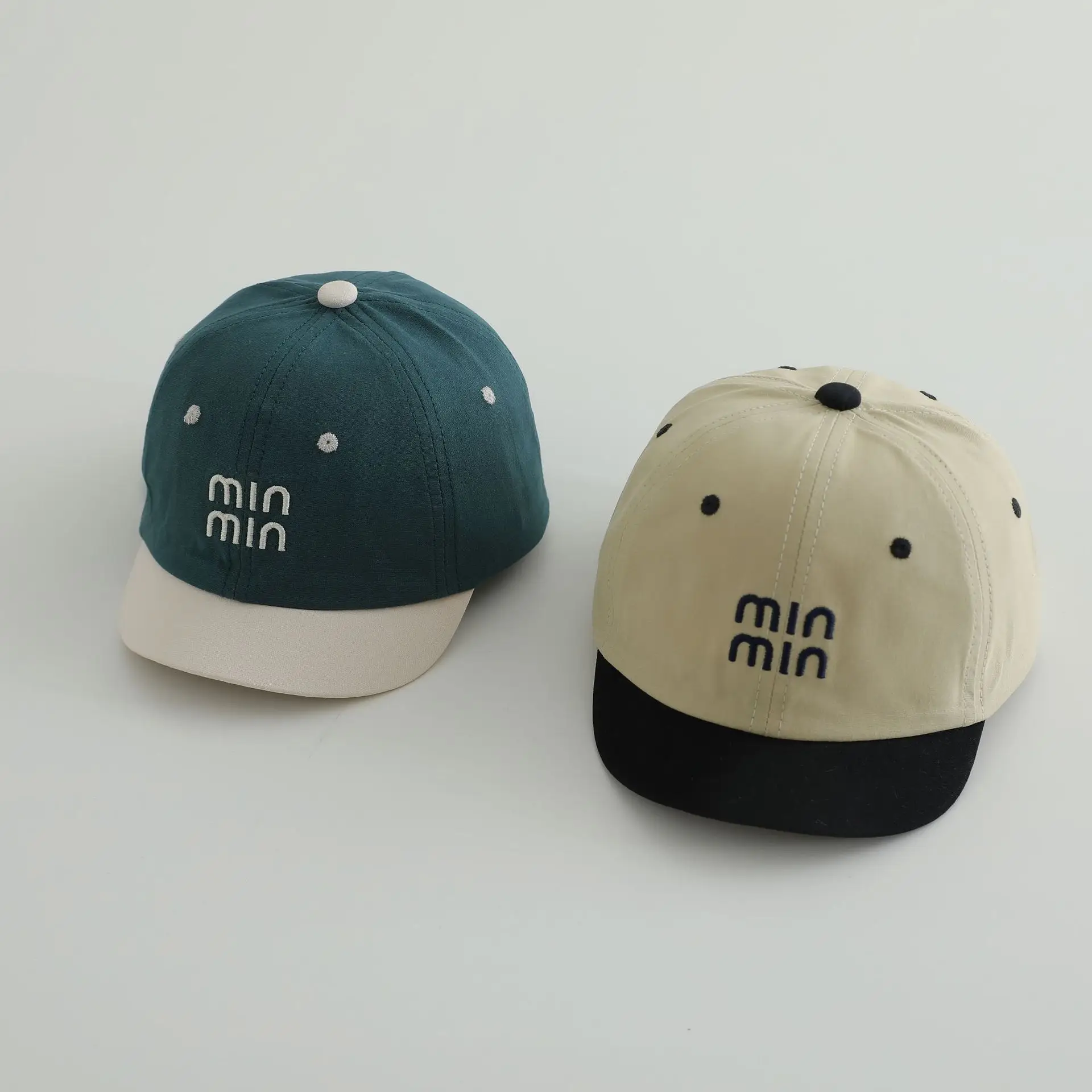 Minmin Baseball Cap Black White Red Brown β feature 7