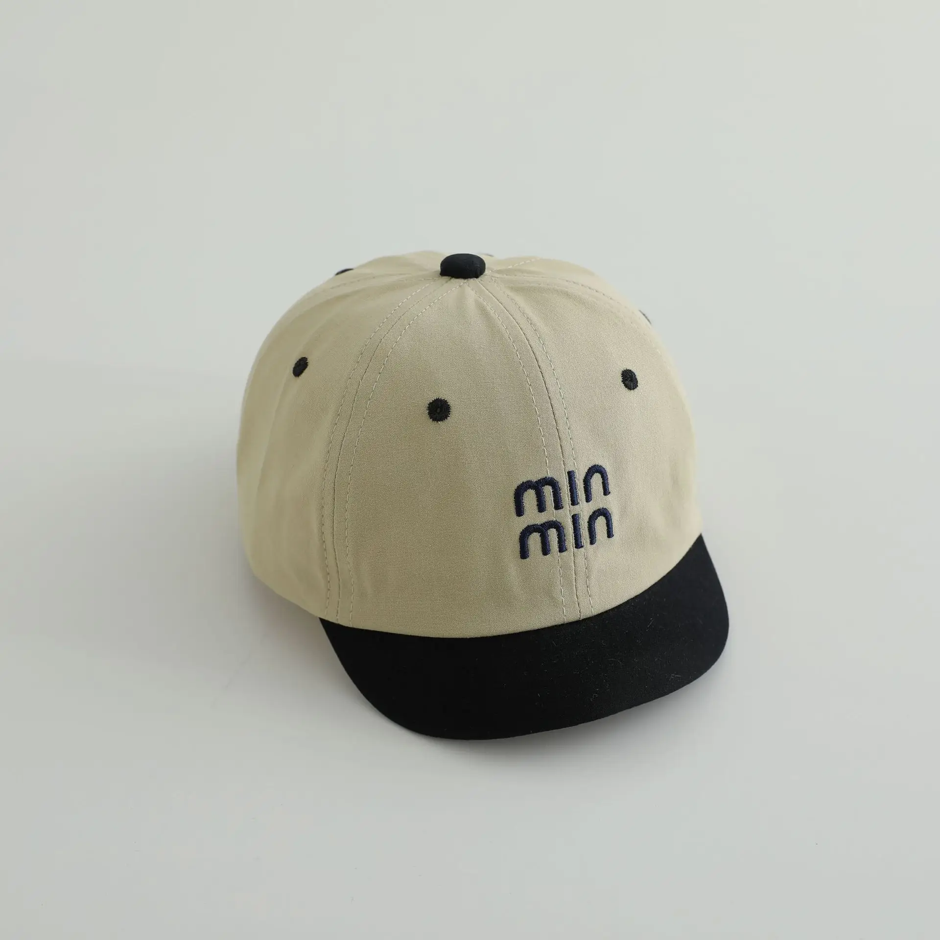 Minmin Baseball Cap Black White Red Brown - Image 2