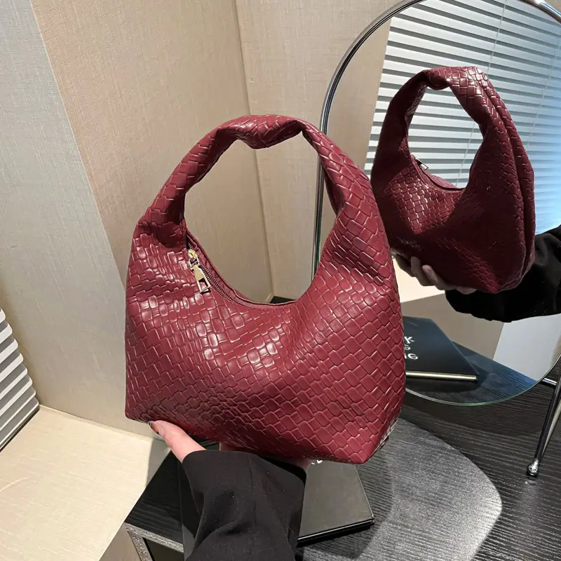 Maroon Woven Women's Shoulder Bag 2025 Casual Commuter - Image 5