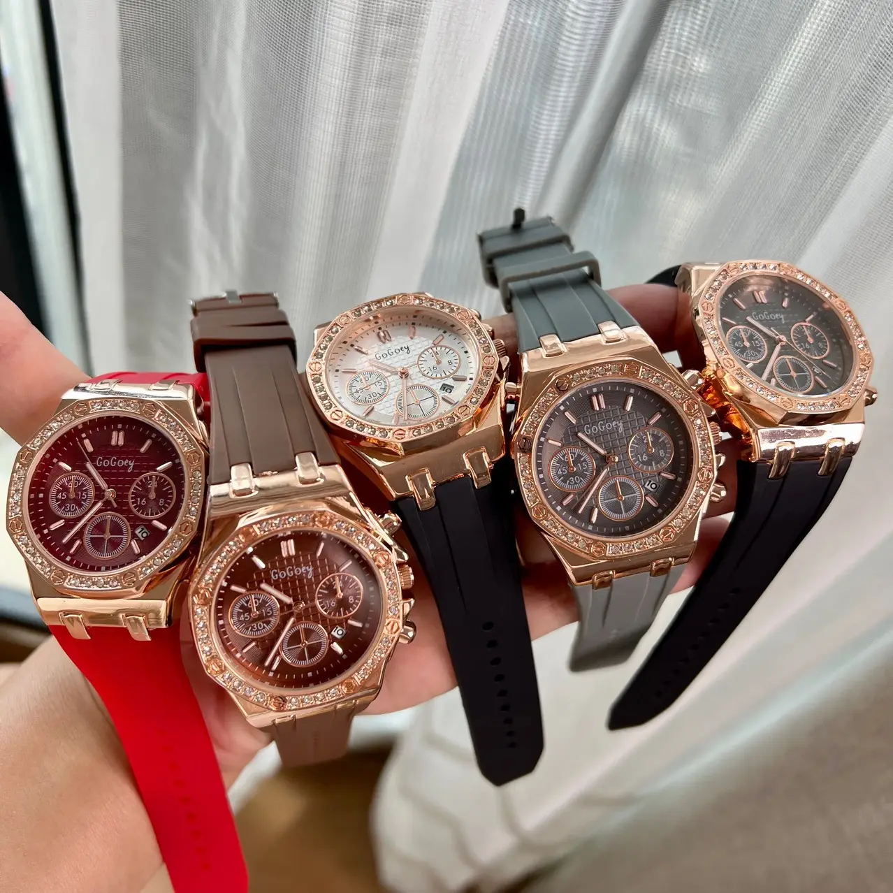 Gorgeous Women's Quartz Watch with Brown Silicone Strap — feature 4