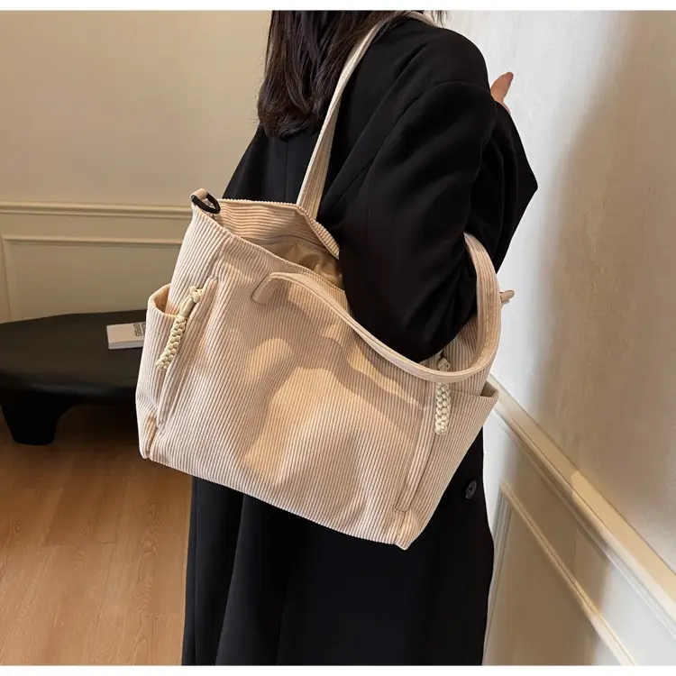 Green Large Capacity Crossbody Tote Bag for Women — feature 38