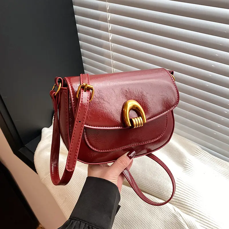 Women's Saddle Crossbody Bag Brown Black Red