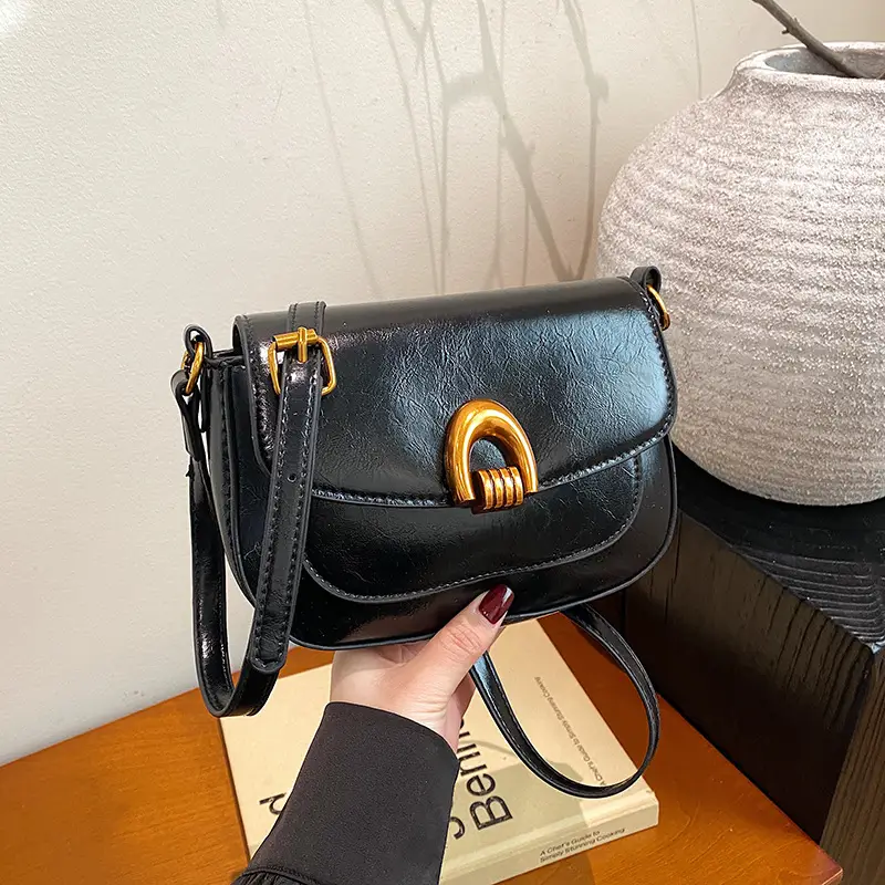 Women's Saddle Crossbody Bag Brown Black Red