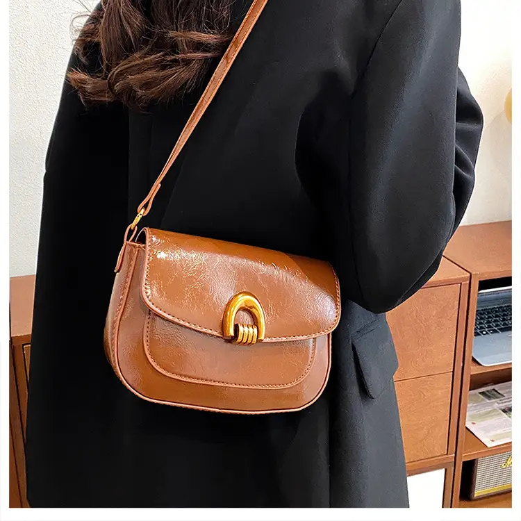 Women's Saddle Crossbody Bag Brown Black Red — feature 14