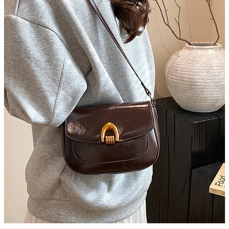 Women's Saddle Crossbody Bag Brown Black Red — feature 20