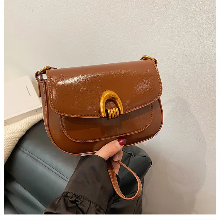 Women's Saddle Crossbody Bag Brown Black Red — feature 24