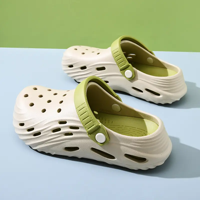 Hole Shoes Women's Summer Thick Sole Elevated Breathable Wear-resistant Slippers EVA Outer Wear Beach Lightweight Shoe Sandals