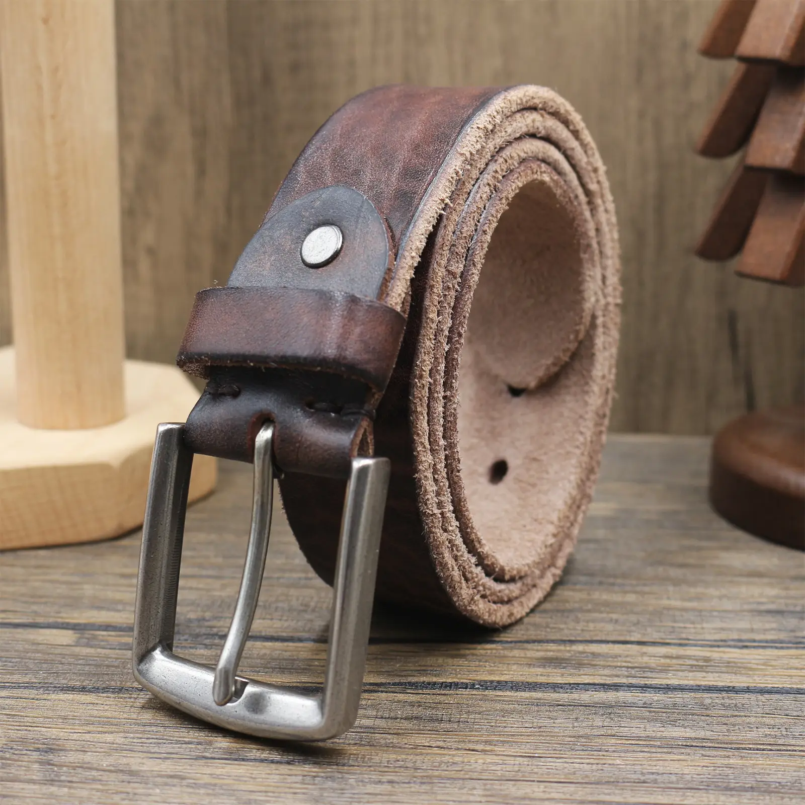 Vintage Antique Men's Belt 3.8CM Washed Cowhide — feature 4