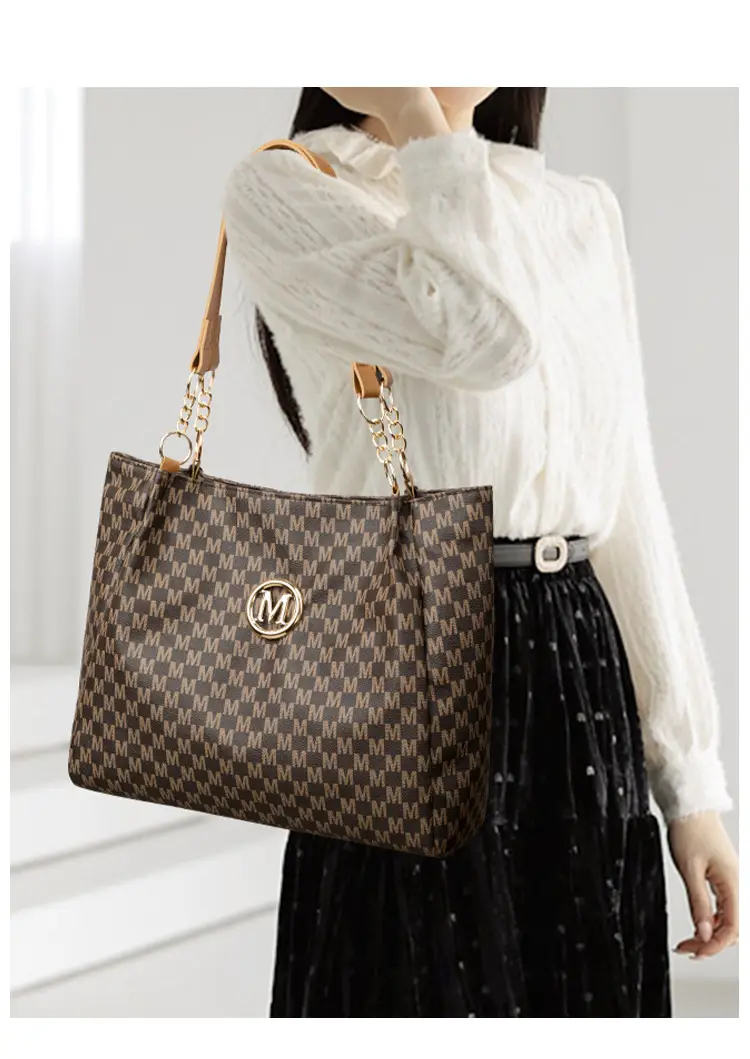 Women's Crossbody Tote Bag Brown Checkered Gold Chain — feature 21