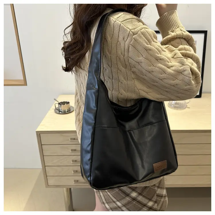 Brown Korean Style Shoulder Bag Large Capacity — feature 18