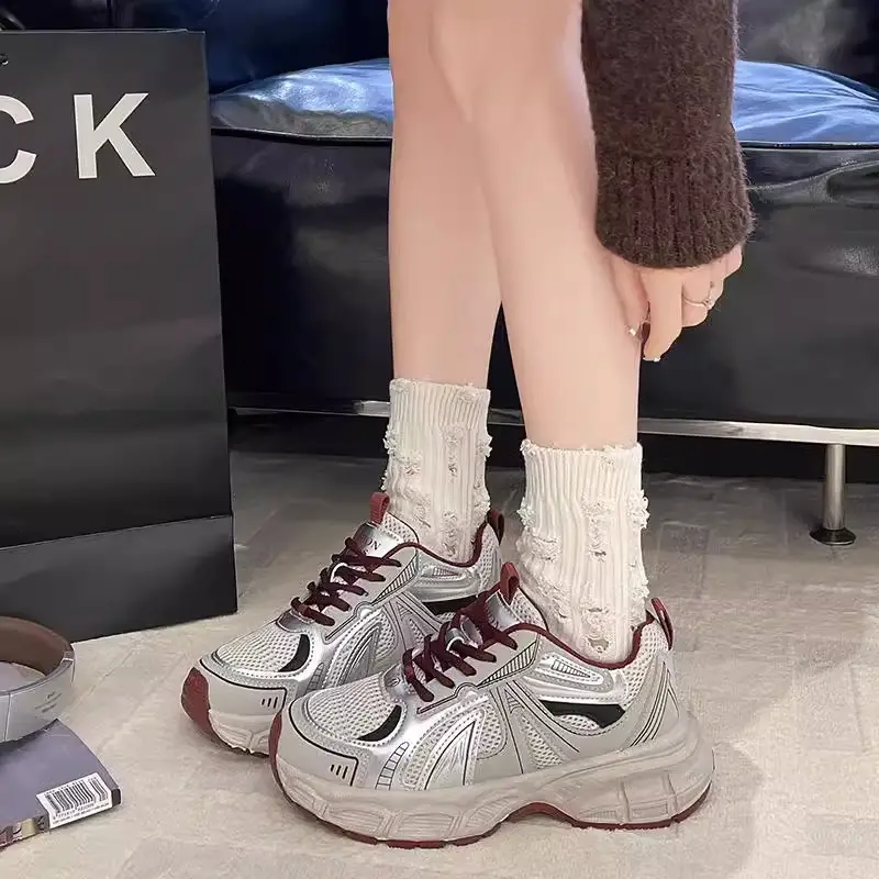 2025 Autumn and Winter Thick-Soled Dad Shoes for Women New Niche Versatile Heightening Lightweight Mesh Casual Running Sneakers - Image 3