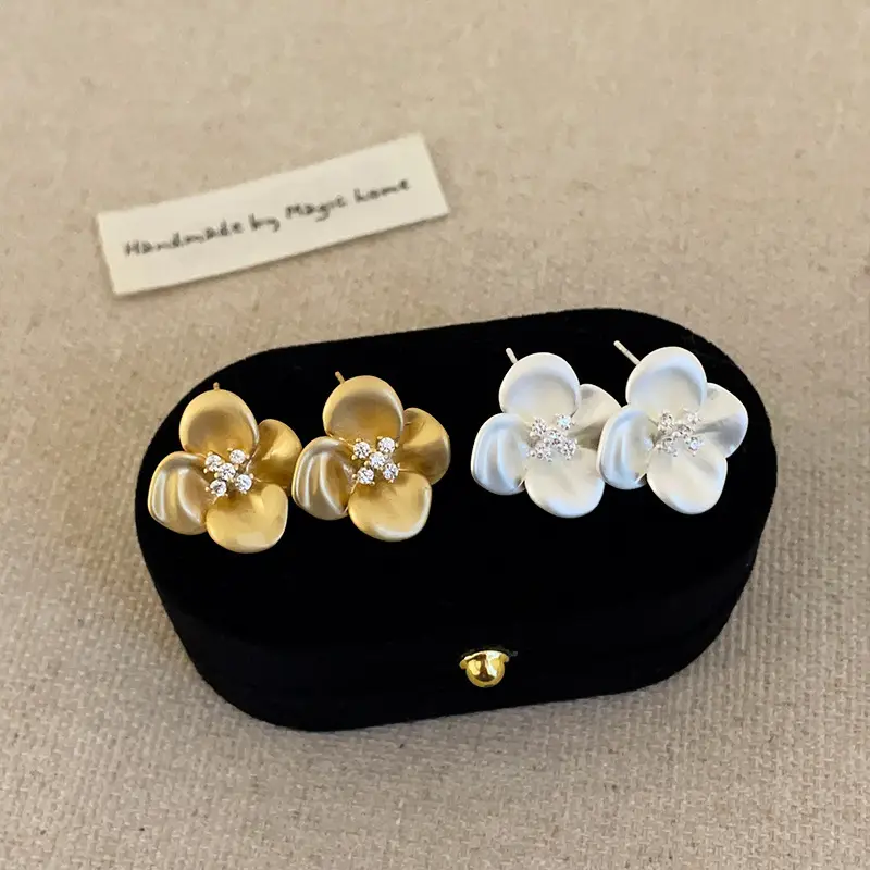 Matte Zircon Flower Earrings for Women — feature 6