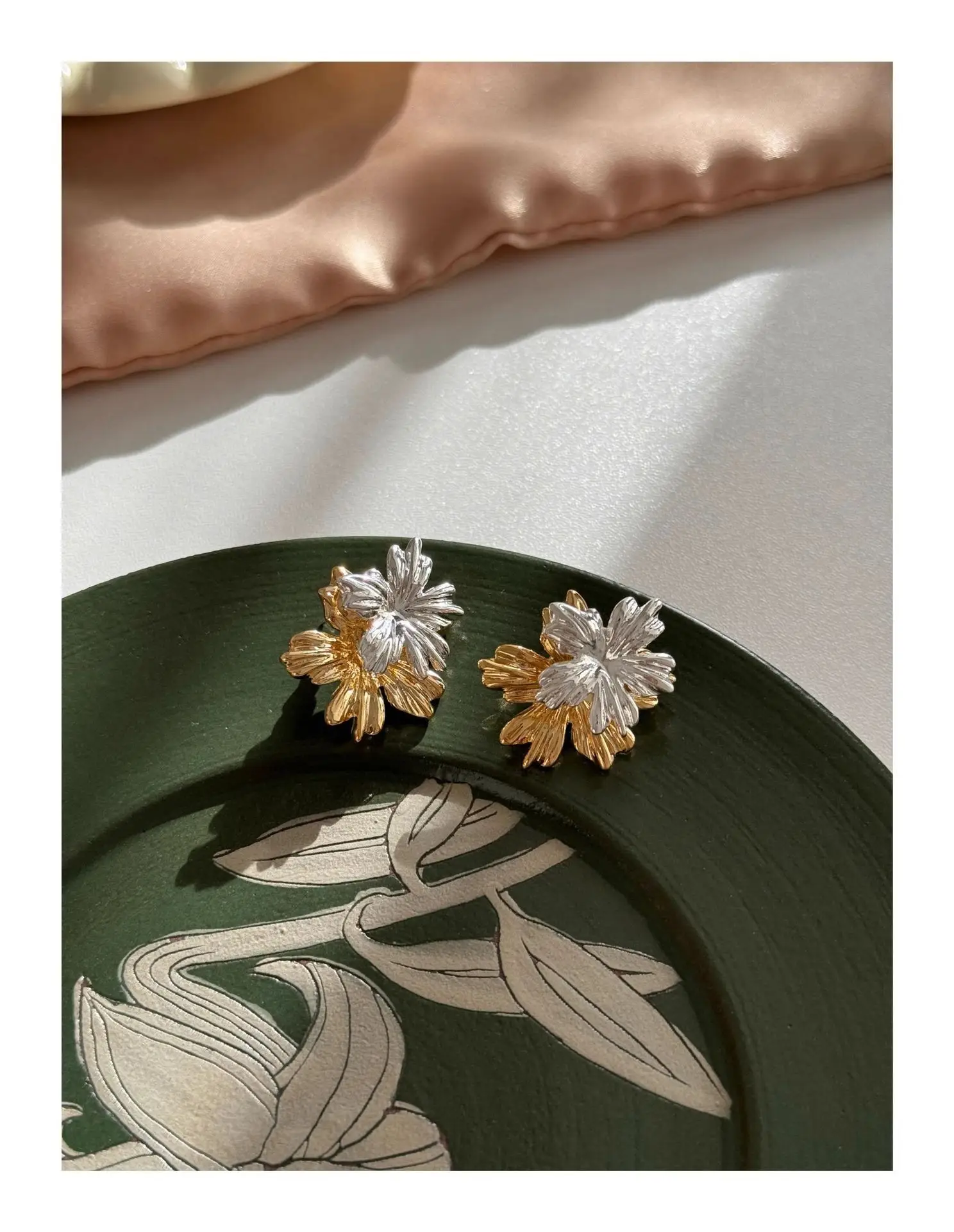 Matte Zircon Flower Earrings for Women