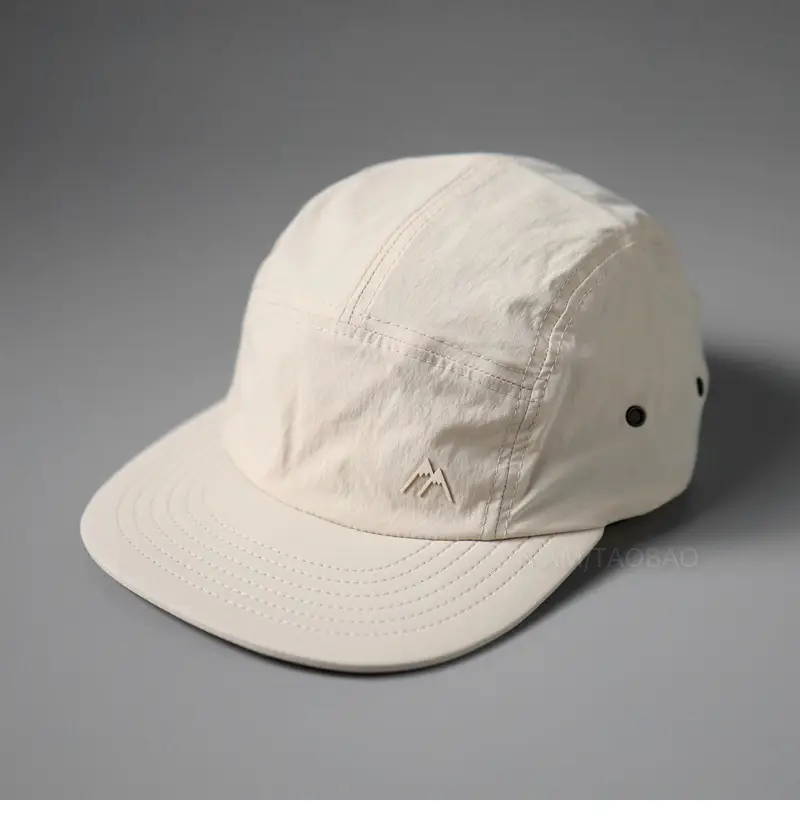 Black Baseball Cap for Men Women Casual Outdoor Sunshade — feature 3