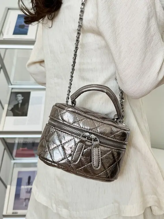 Black Rhomboid Chain Bag Women 2025 - Image 7