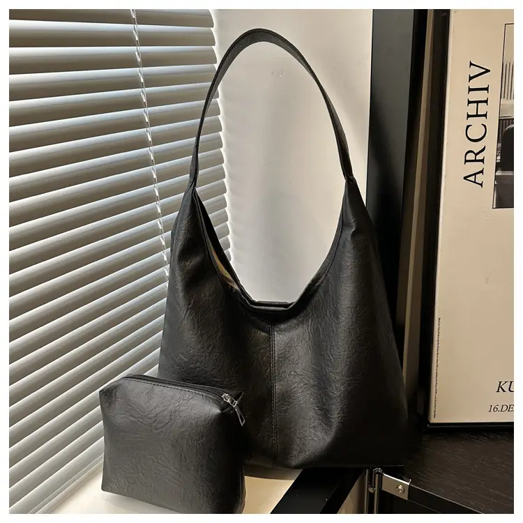 2025 Korean Style Black Leather Tote Bag with Crossbody & Zipper Compartment — feature 20
