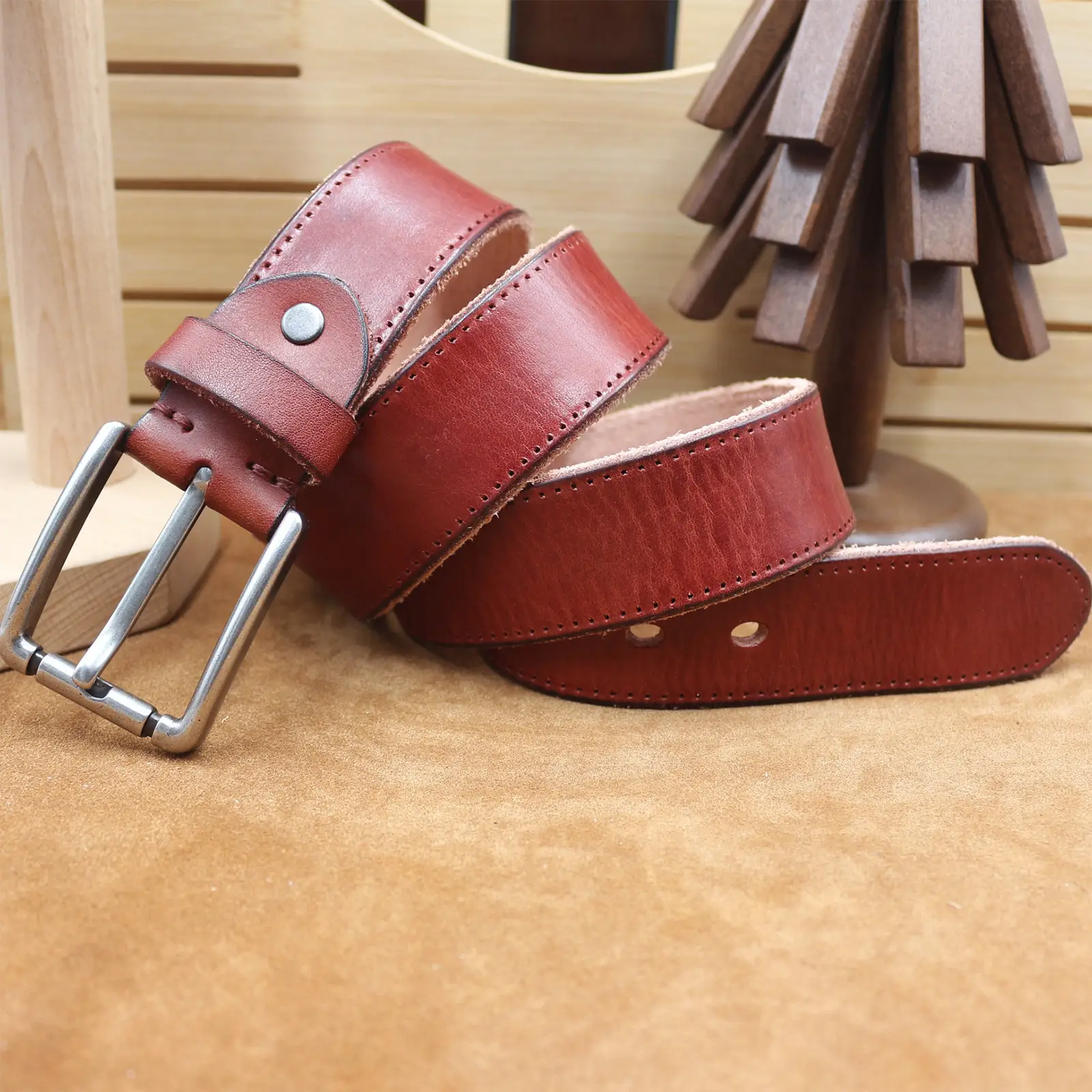 Men's Thick Leather Belt with Needle Buckle Brown