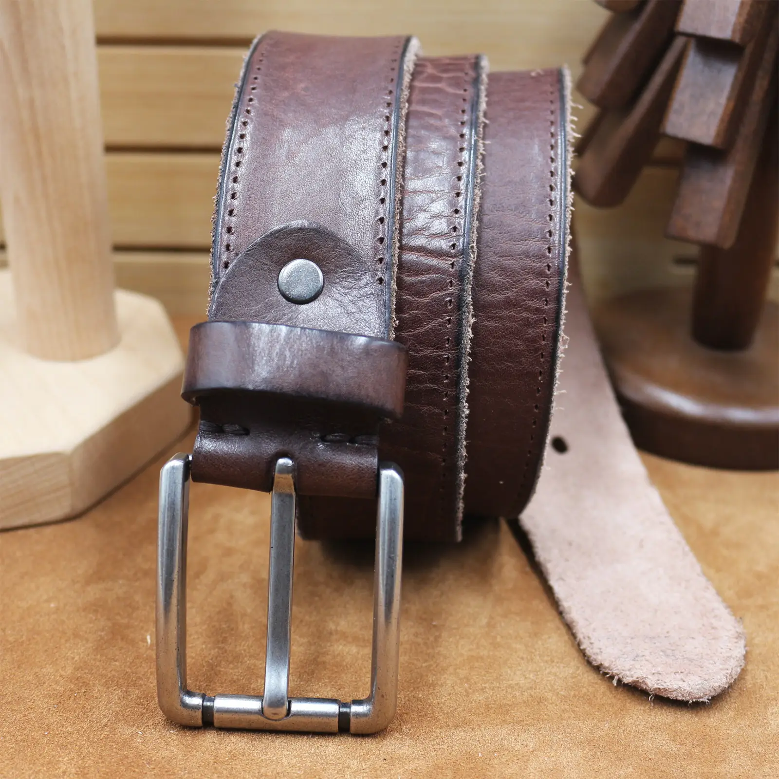 Men's Thick Leather Belt with Needle Buckle Brown — feature 19