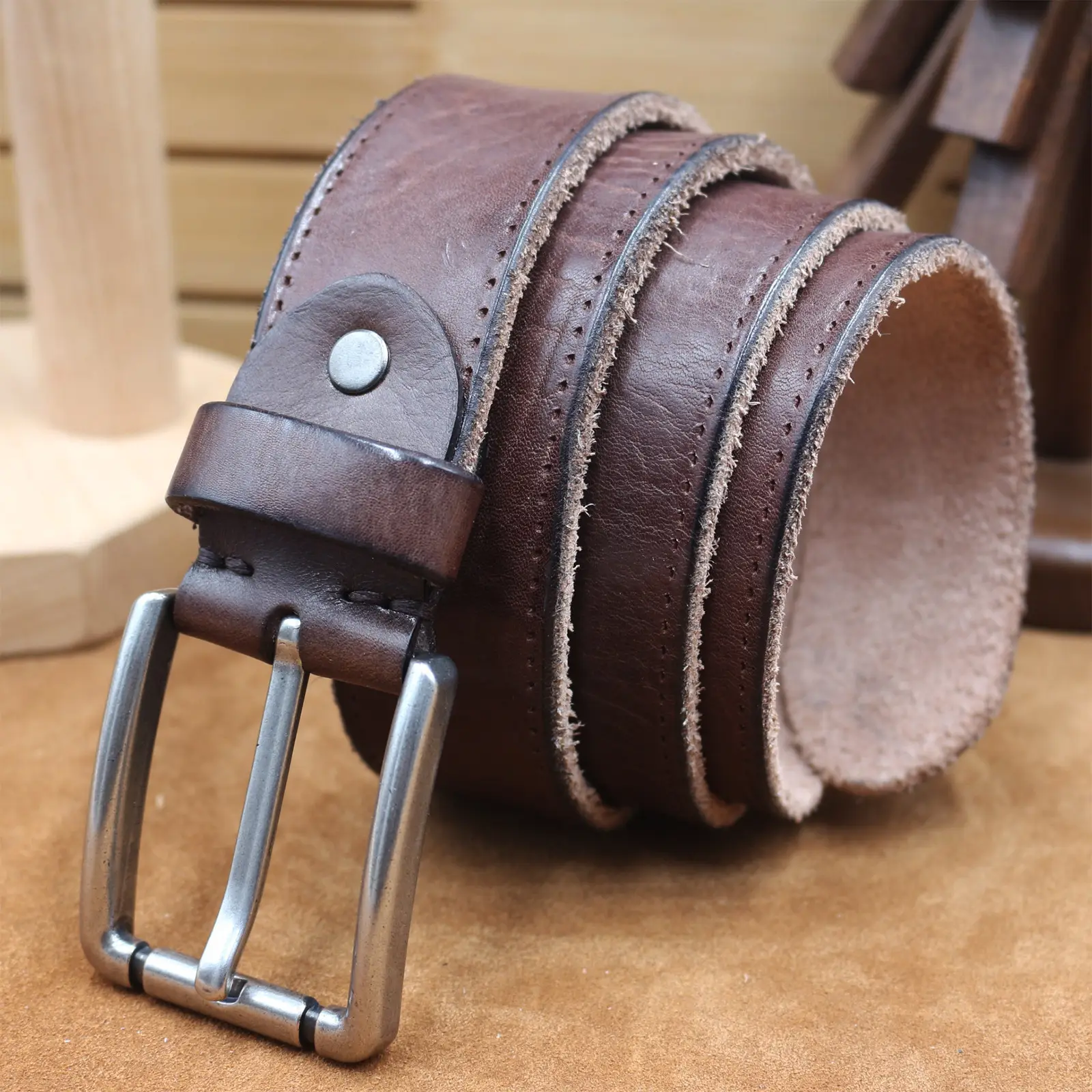Men's Thick Leather Belt with Needle Buckle Brown