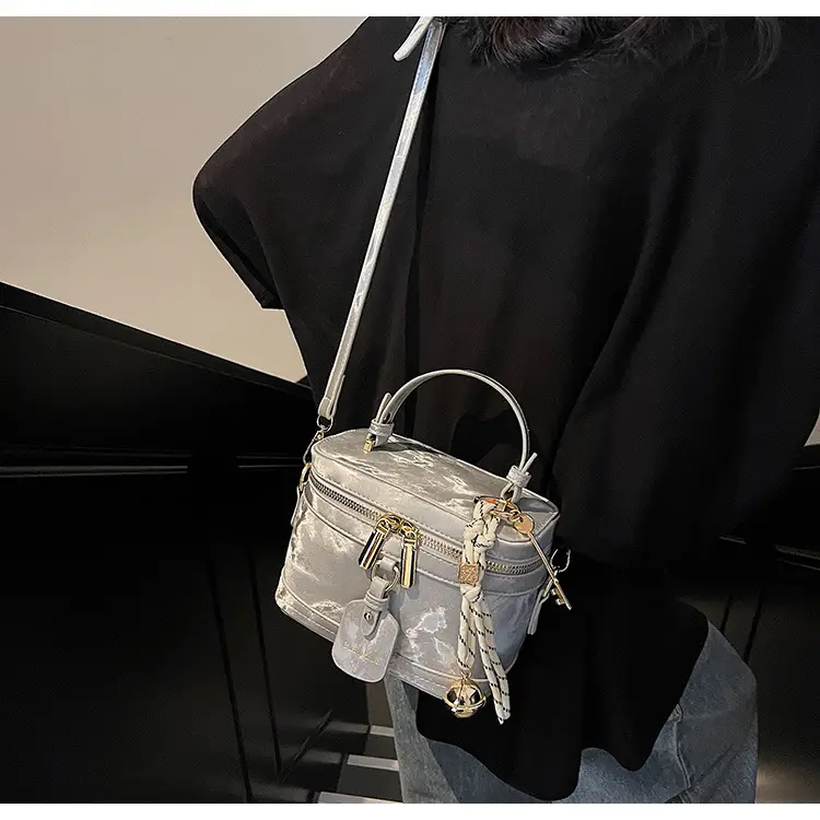 Women's Black Leather Box Bag with Chain Strap & Gold Plated Hardware — feature 12