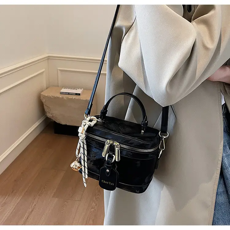 Women's Black Leather Box Bag with Chain Strap & Gold Plated Hardware — feature 19