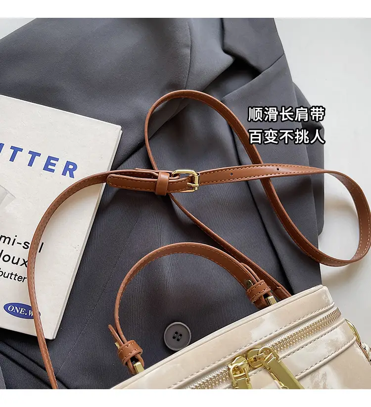 Women's Black Leather Box Bag with Chain Strap & Gold Plated Hardware — feature 3