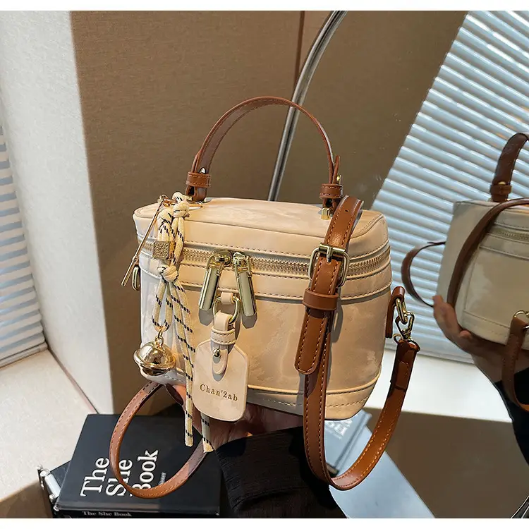 Women's Black Leather Box Bag with Chain Strap & Gold Plated Hardware — feature 32