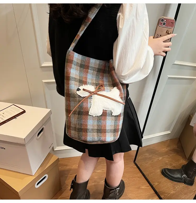 Women's Plaid Crossbody Bag 2025 Woolen Large Capacity — feature 11