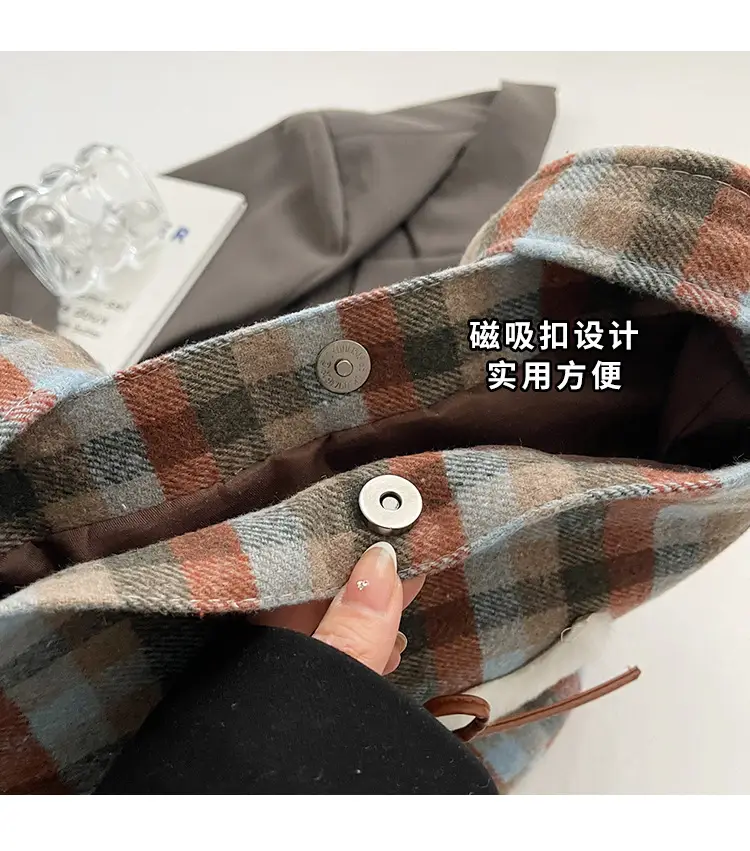 Women's Plaid Crossbody Bag 2025 Woolen Large Capacity — feature 5