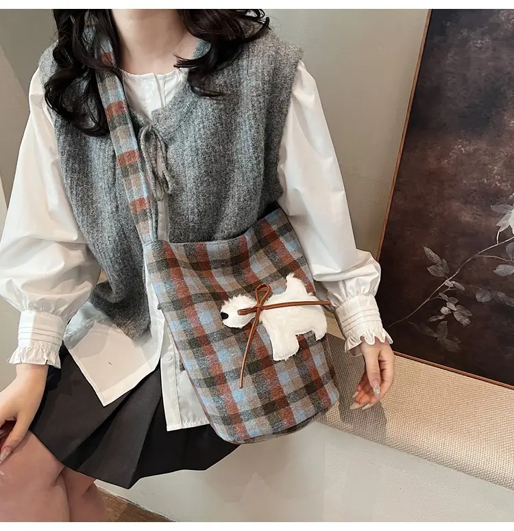 Women's Plaid Crossbody Bag 2025 Woolen Large Capacity — feature 8