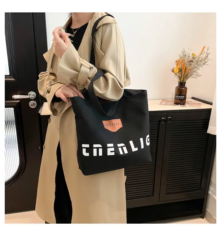 Women Canvas Shoulder Bag Large Capacity Autumn Winter 2025 — feature 27
