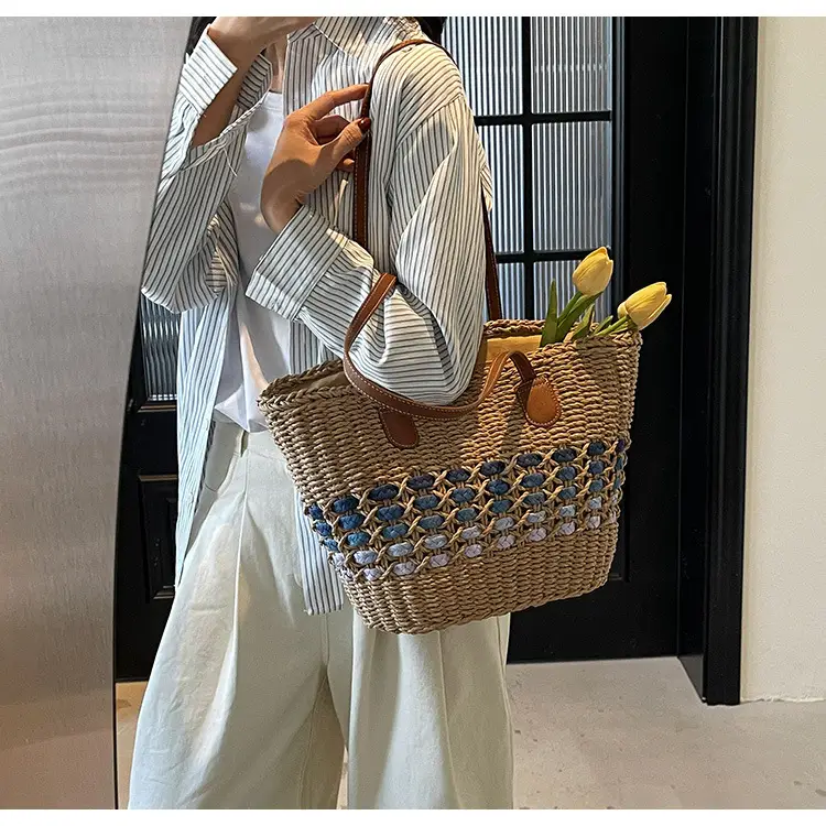 French Style Straw Bag with Embroidered Flowers — feature 39