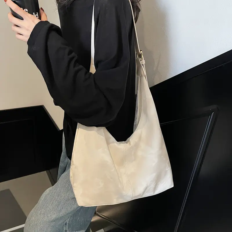 Textured Shoulder Bag Niche Design 2025 Spring - Image 4