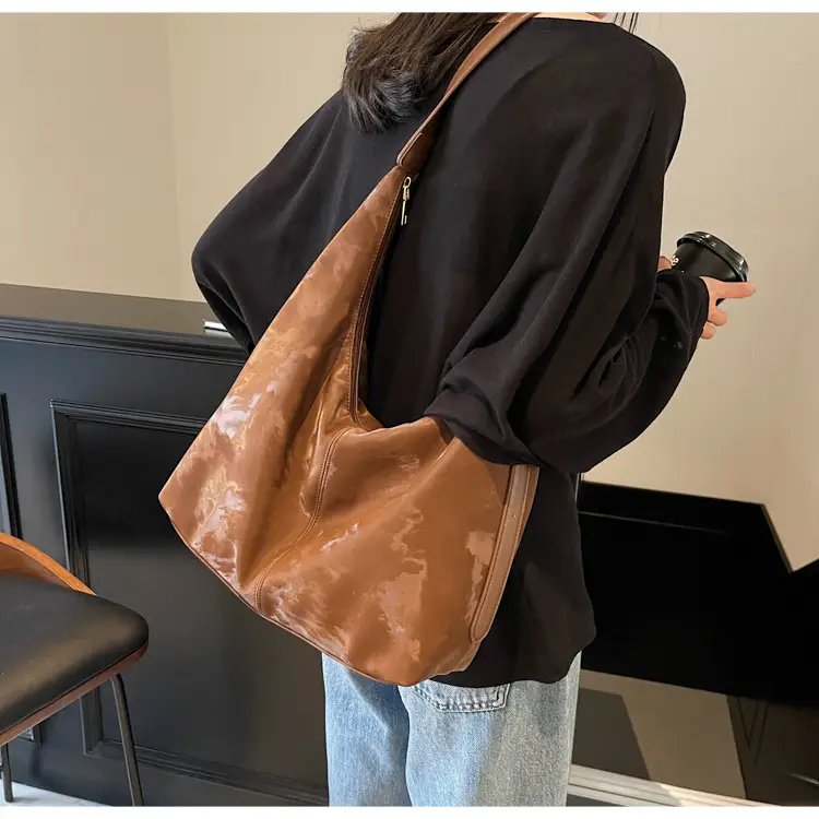 Textured Shoulder Bag Niche Design 2025 Spring — feature 16