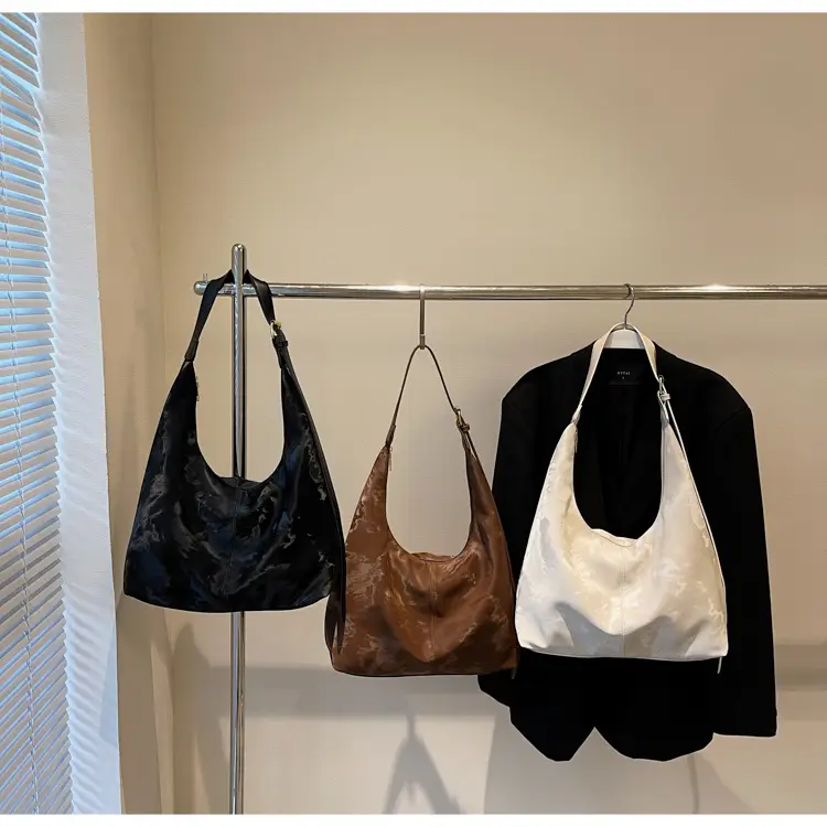 Textured Shoulder Bag Niche Design 2025 Spring — feature 20