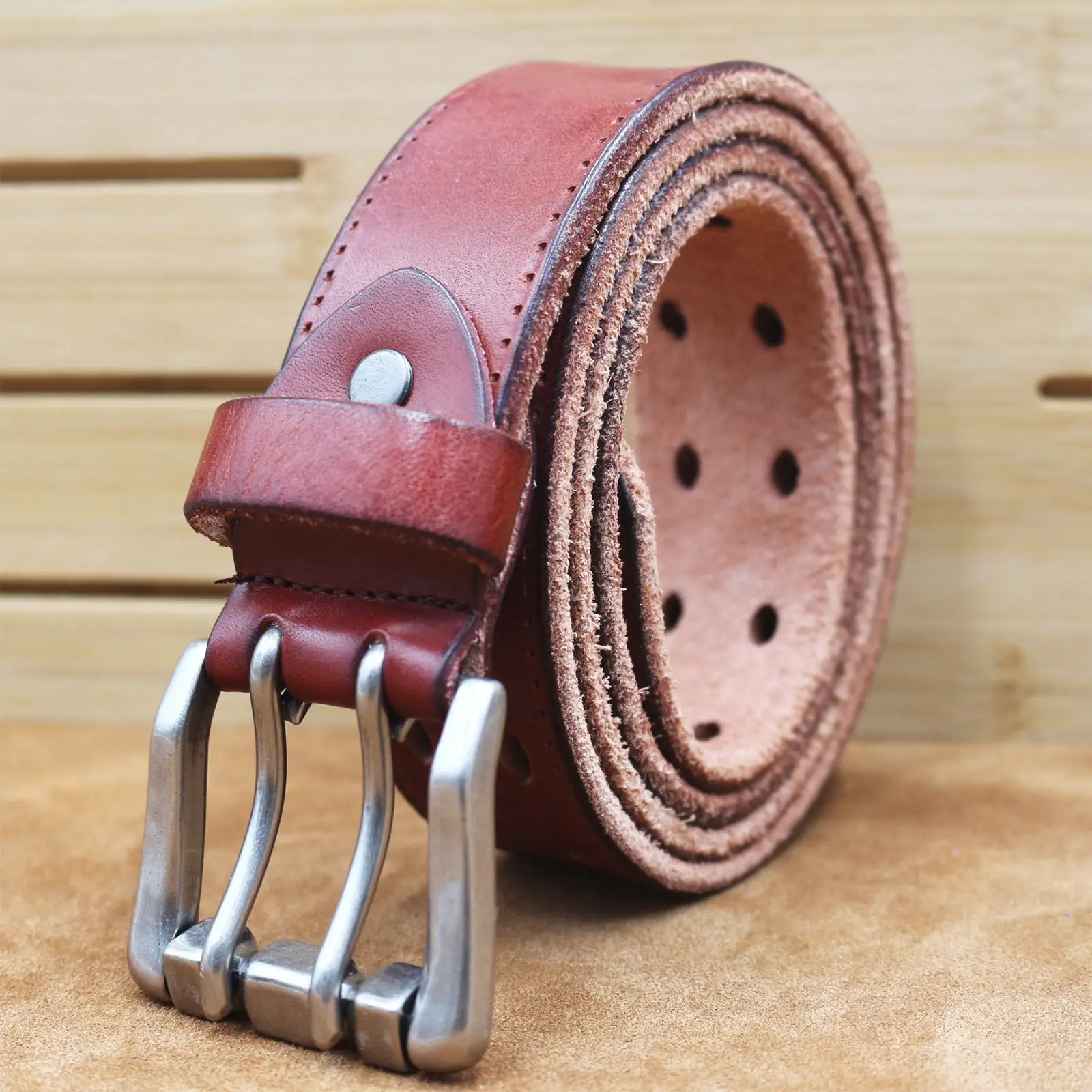 Men's Thick Cowhide Belt with Double Buckle — feature 4