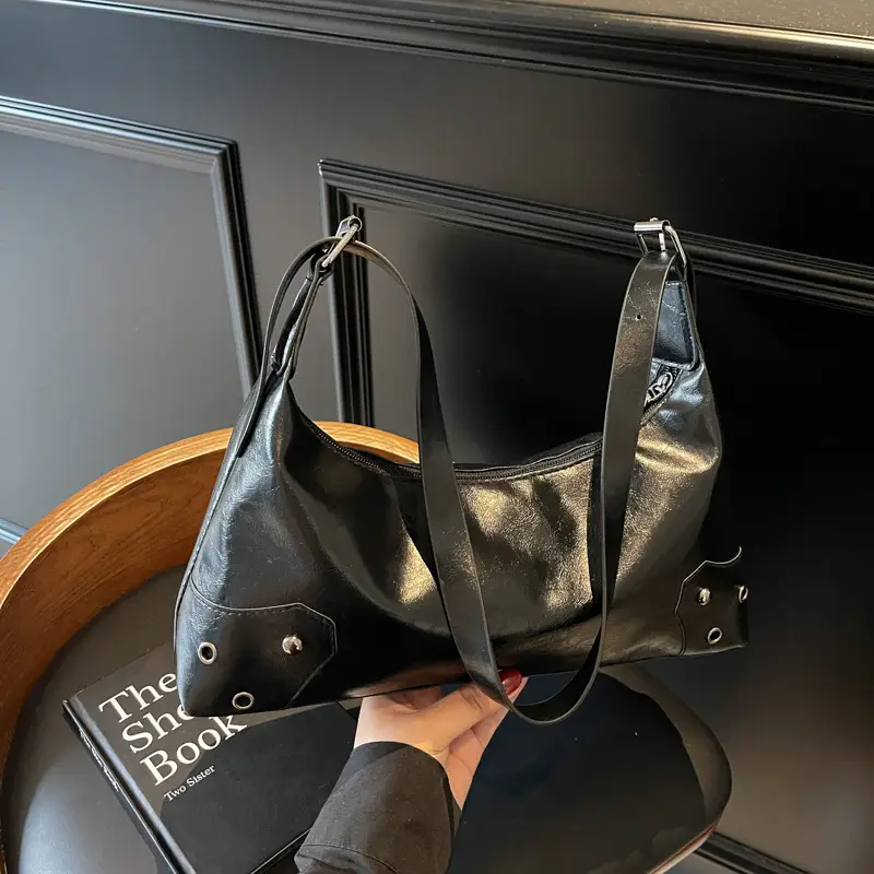 Elegant Black Leather Shoulder Bag for Women — feature 13