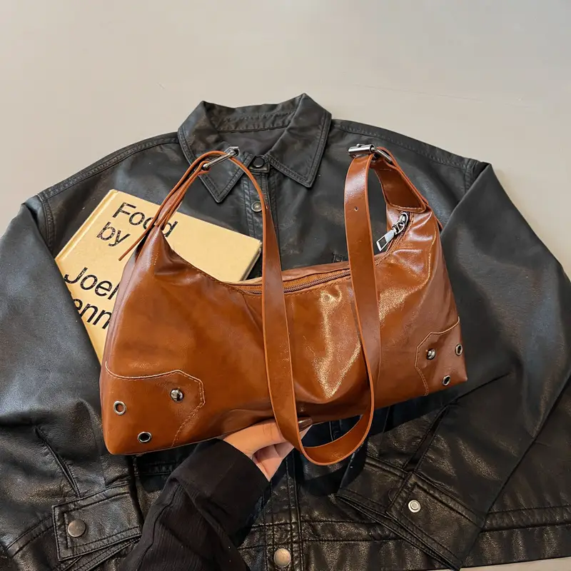 Elegant Black Leather Shoulder Bag for Women — feature 19