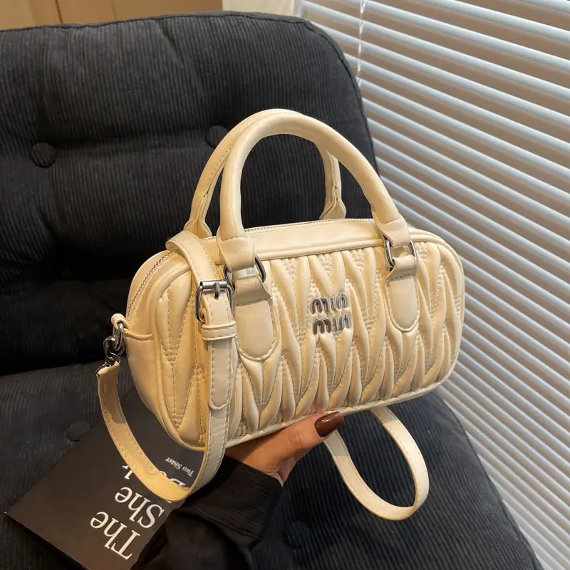 Women's High-end Embroidered Shoulder Bag Beige - Image 6