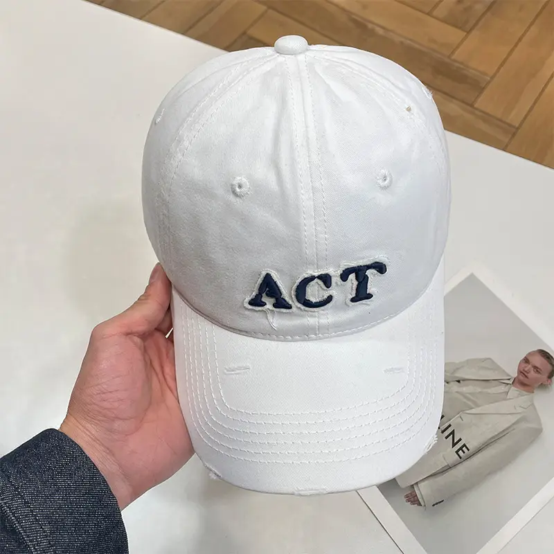 Women's Korean-style Letter Cap Maroon Anti-UV Sun Hat — feature 4